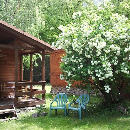 Les Chalets Quazemi A Casteil Экстерьер фото