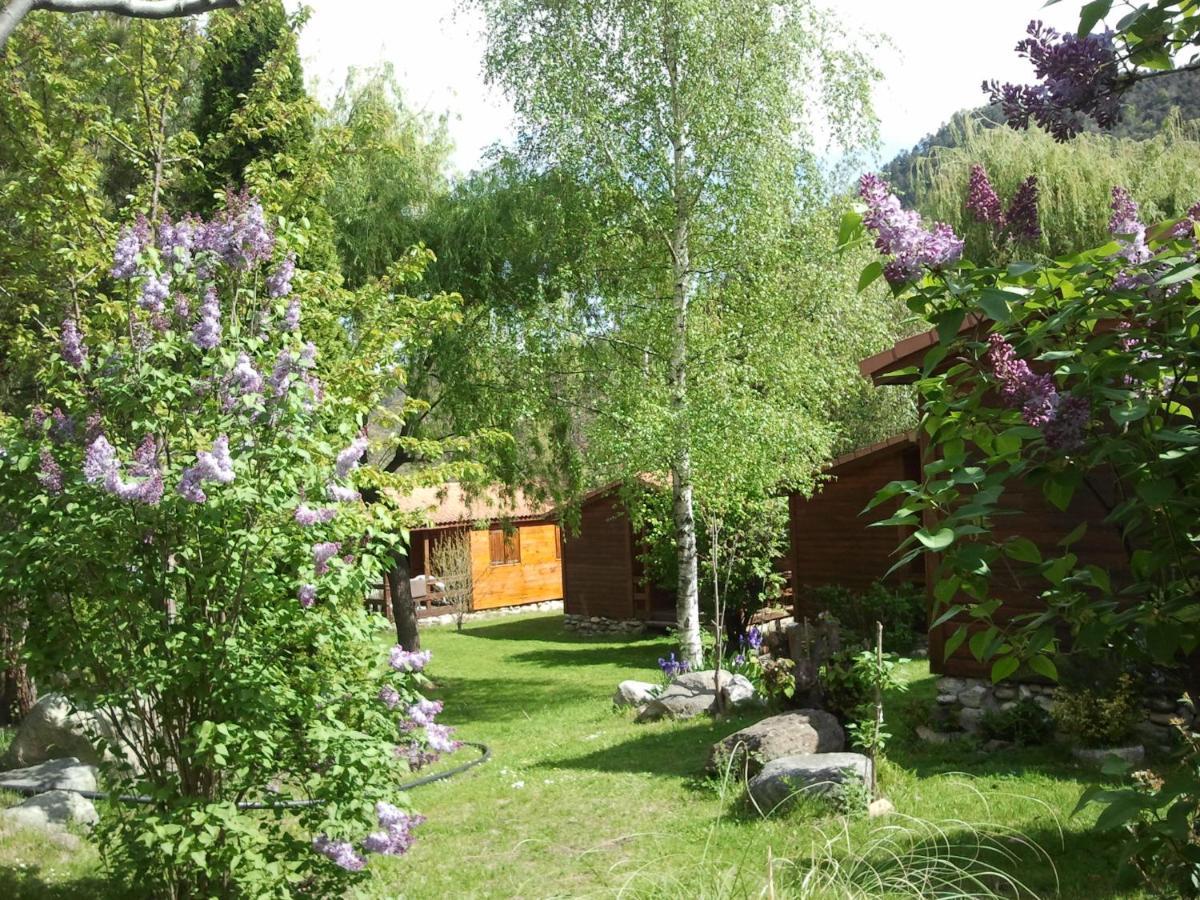 Les Chalets Quazemi A Casteil Экстерьер фото